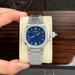Patek Philippe Nautilus 71181200A-001 35.2mm Blue Dial Steel Replica – Top Quality