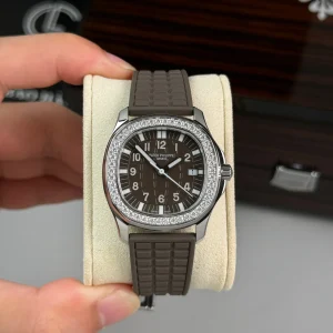Patek Philippe Aquanaut 5067A-025 35.6mm Diamond Bezel Moissanite Steel